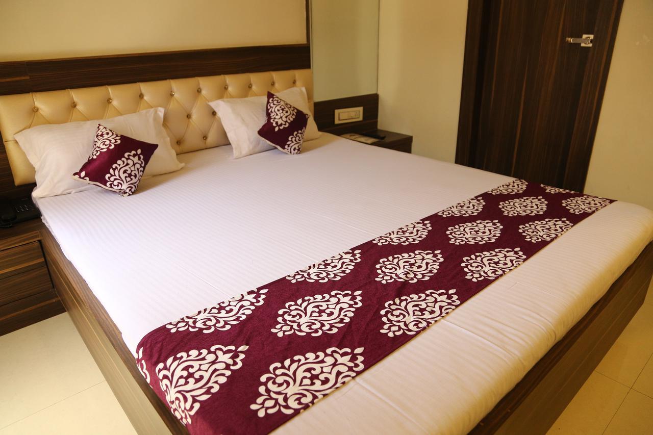 Hotel Kingsway Ajmer Ngoại thất bức ảnh
