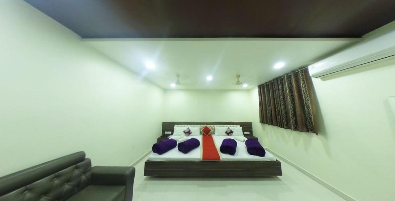 Hotel Kingsway Ajmer Ngoại thất bức ảnh