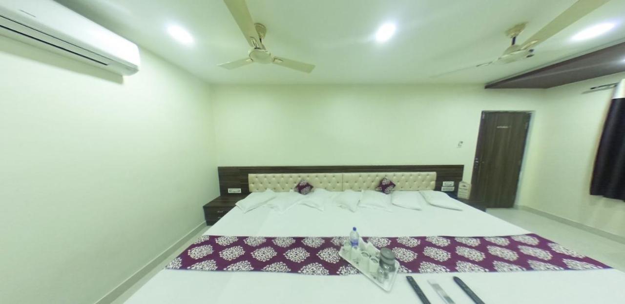 Hotel Kingsway Ajmer Ngoại thất bức ảnh